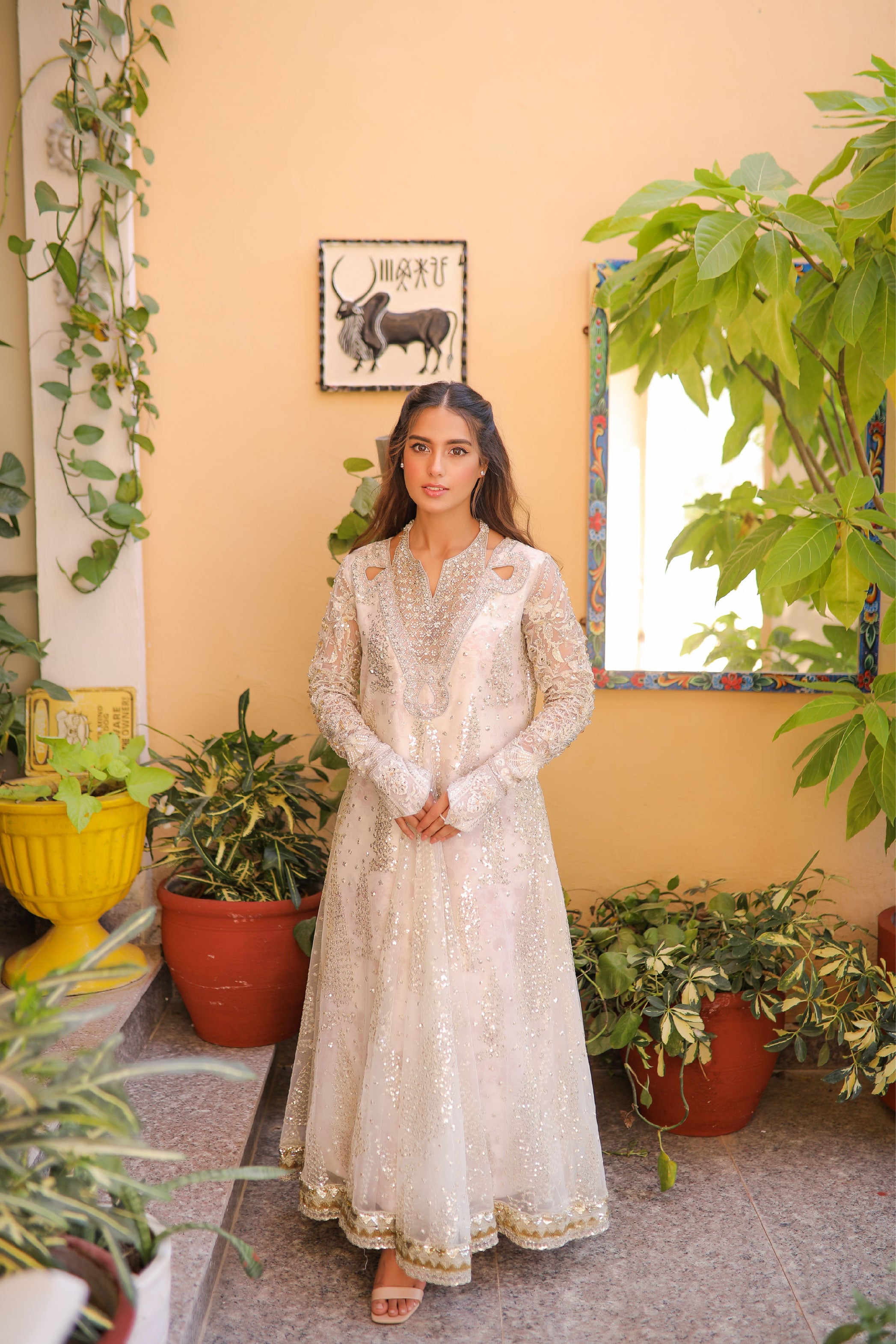 iqra aziz wedding dress designer Iqra Aziz Outfits 17 of Iqra Aziz's Stylish Dresses Ever